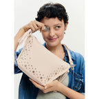 Bolso Mediano Con Tachuelas Y Flecos 26saxpar/1008 Desigual®