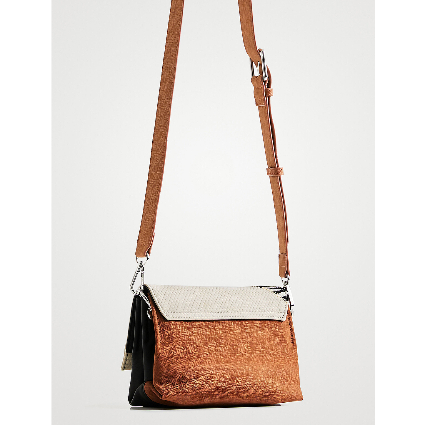 Bolso Bandolera Animal Patch Para Mujer Marca Desigual®