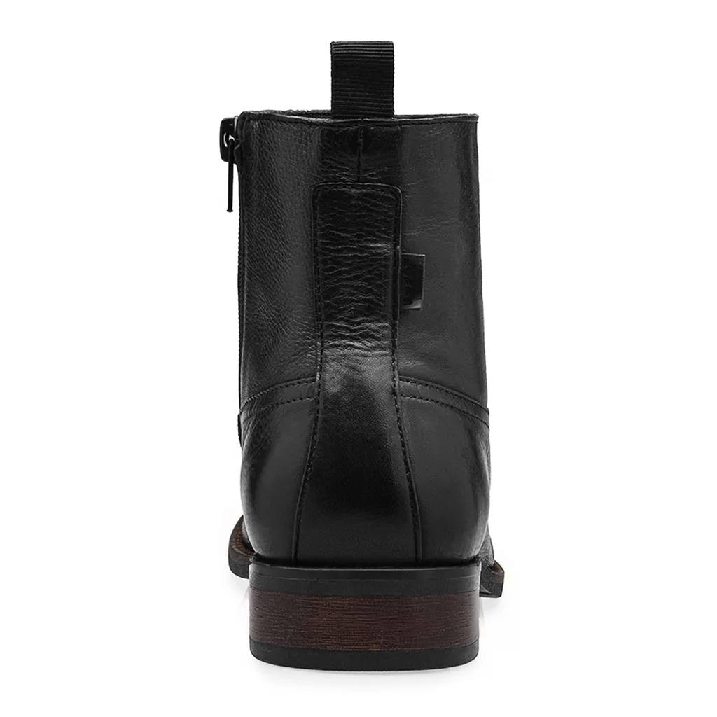 Bota Corta Para Hombre Mod. L2224523 Marca Levi's®