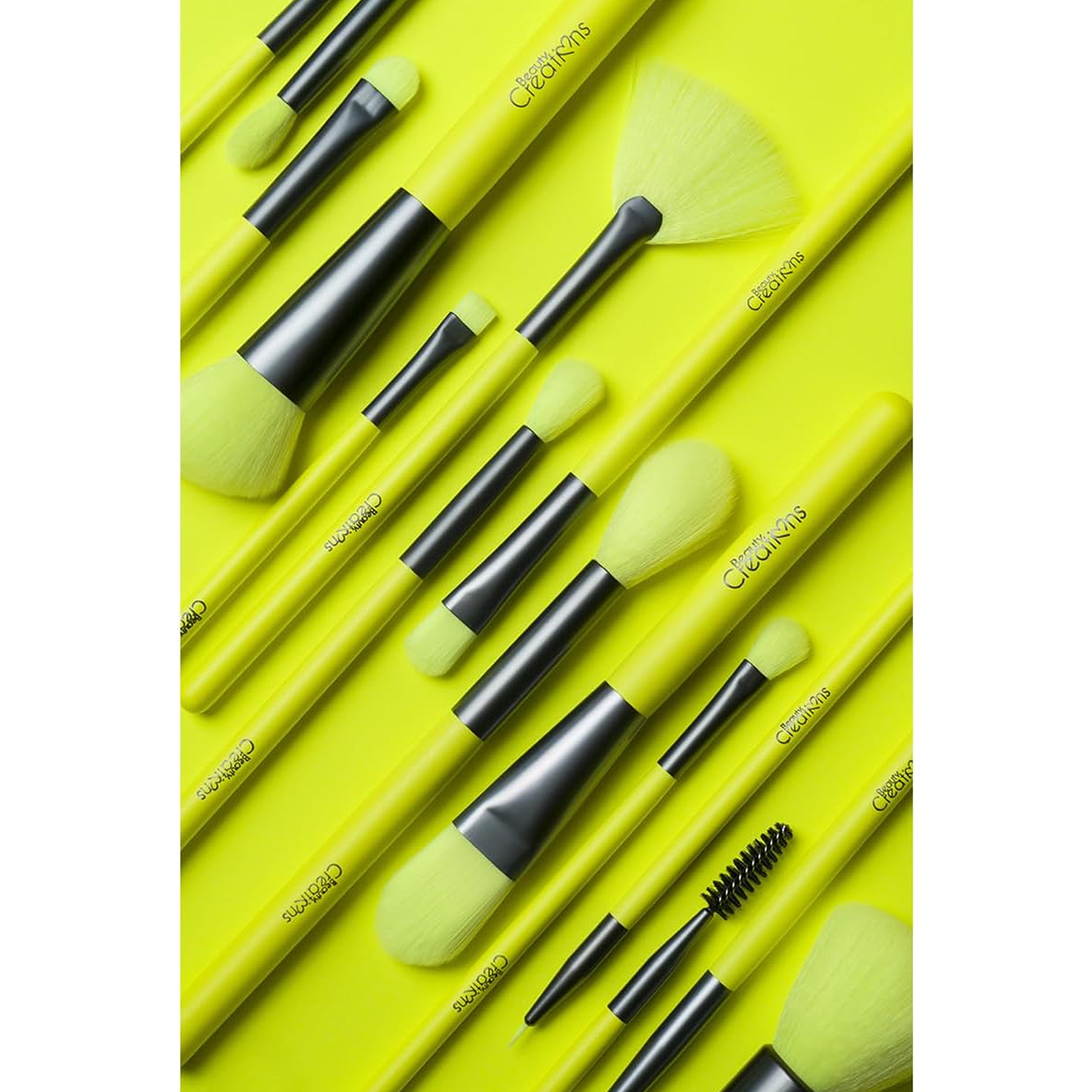 Set De Brochas 15pz Dare To Bright Marca Beauty Creations® Boujee