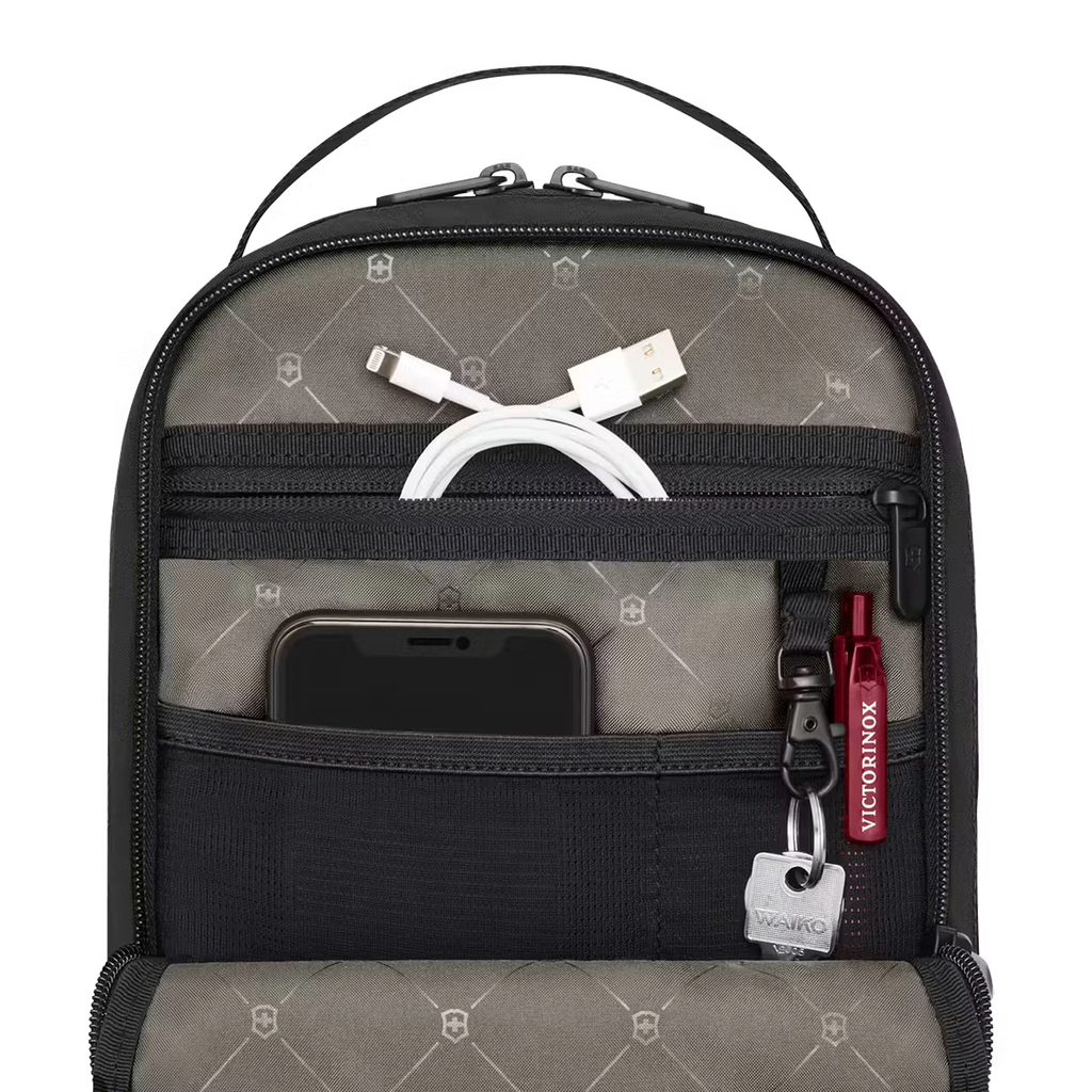 Crossbody Bag Para Hombre Mod. 653591/90 Negro Marca Victorinox®