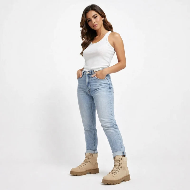 Bota Corta Para Mujer Mod. L1126251 Marca Levi's®