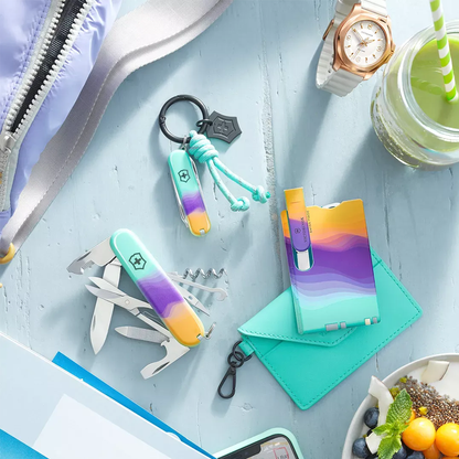 Navaja De Mano Sydney Style 1.3909.e222 Marca Victorinox®