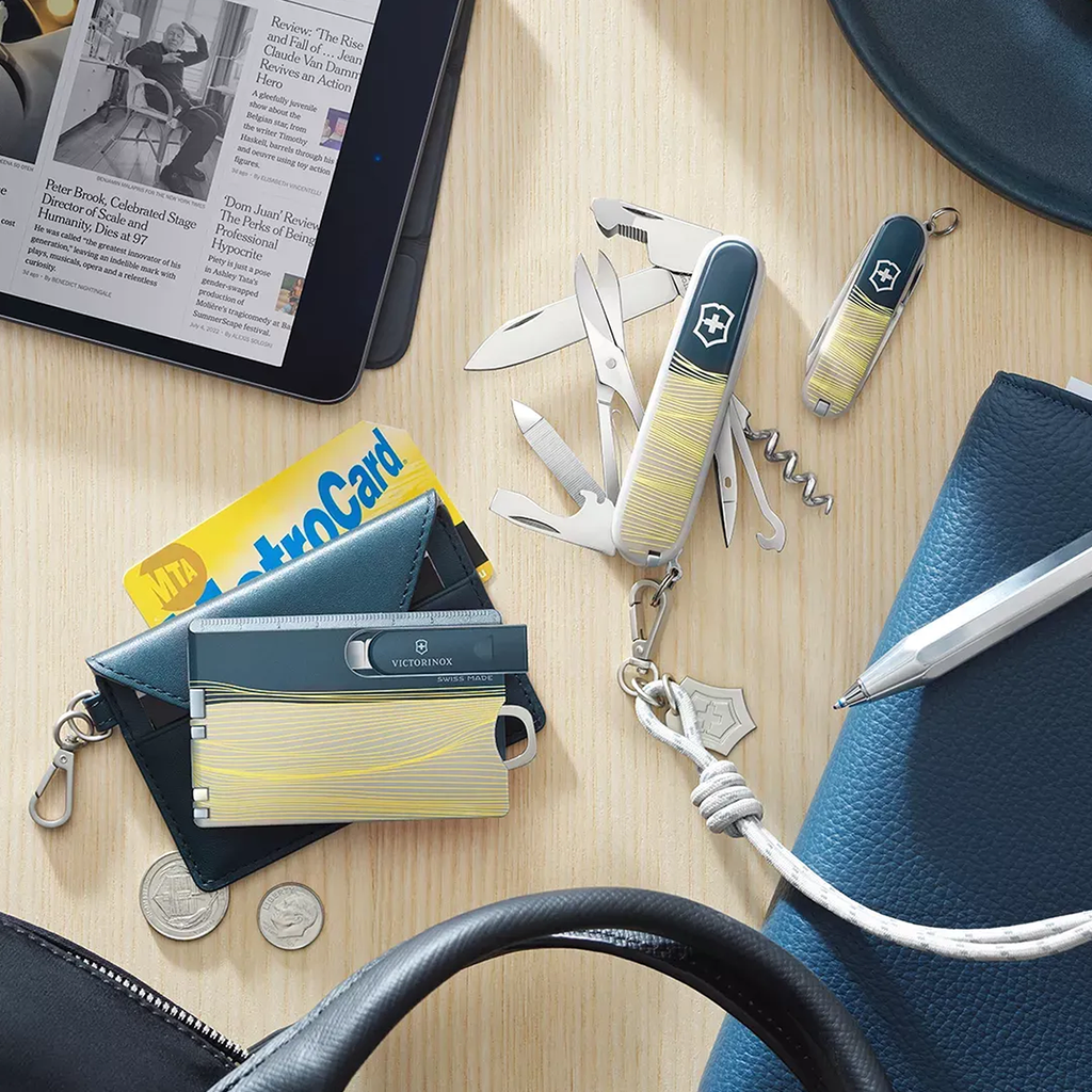Navaja De Bolsillo Mod.1.3909.e223 Marca Victorinox®