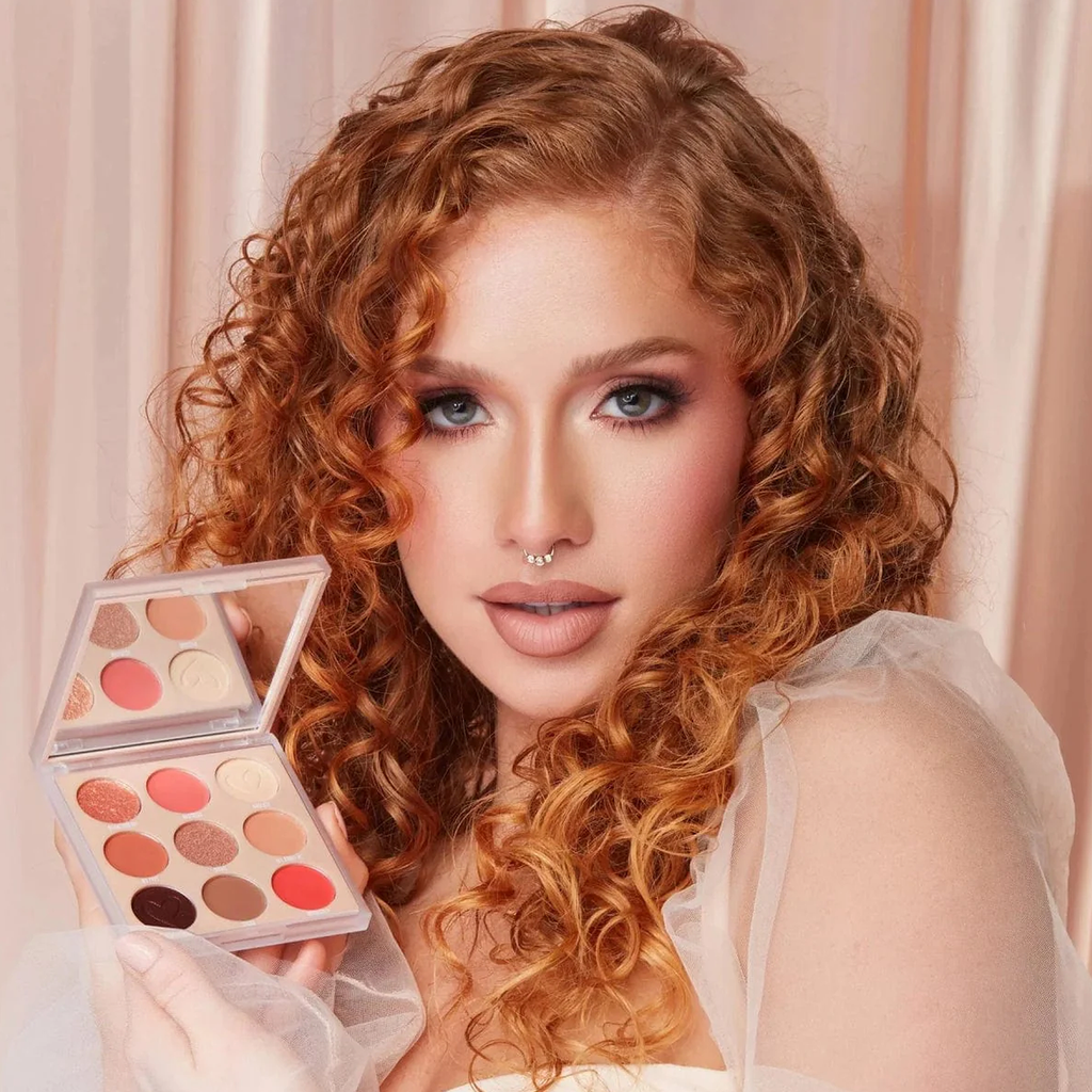 Paleta De Sombras 9 Tonos Nude X Unseen Marca Beauty Creations®